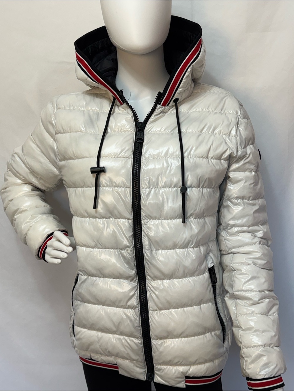 Calvin Klein Unisex Hooded Super Shine Puffer Jacket
